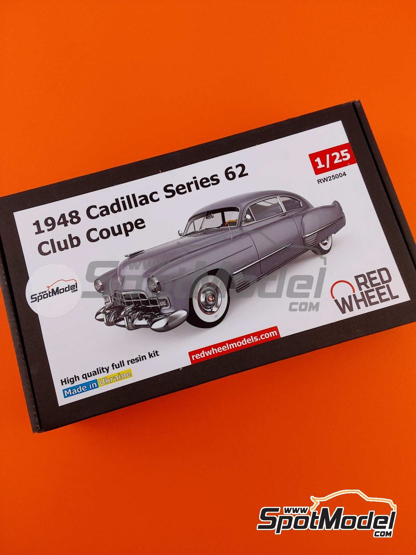 スクリーミン 1/4 フレディ・クルーガー モデルキット Freddy Krueger 1958 Cadillac Series 62 w Figure Nightmare Elm Jada